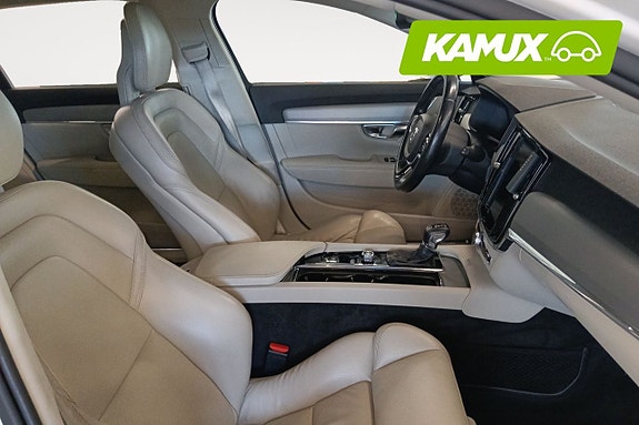 Volvo V90 Cross Country 15 of 21