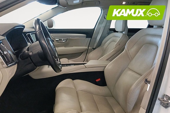 Volvo V90 Cross Country 9 of 21