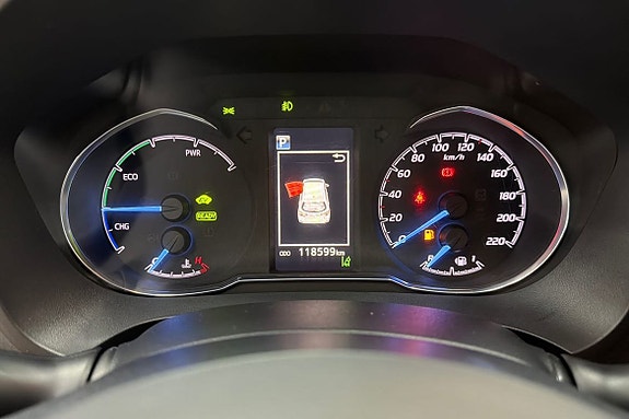 Toyota Yaris 16 of 21