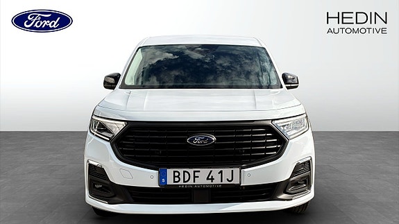 Ford Transit Connect 8 of 12