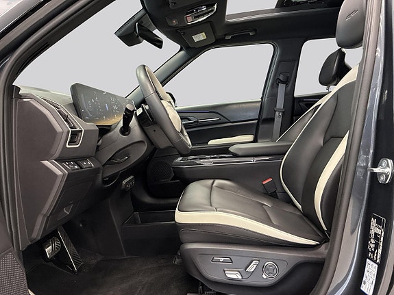 Kia EV5 8 of 30