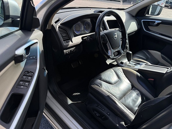 Volvo XC60 6 of 11