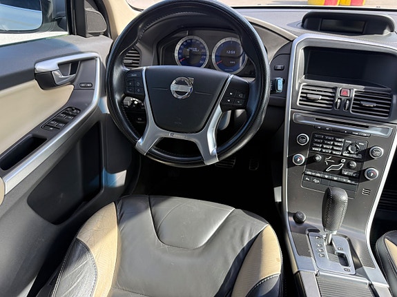Volvo XC60 10 of 11
