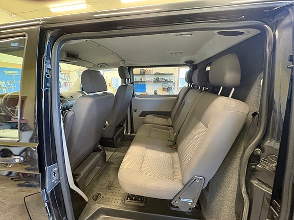 Volkswagen Transporter 5 of 7