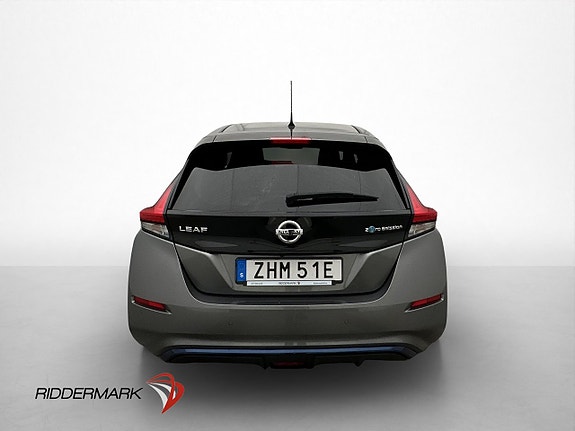 Nissan Leaf 8 of 30