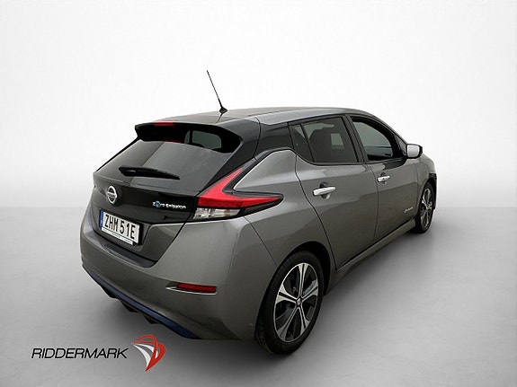 Nissan Leaf 9 of 30