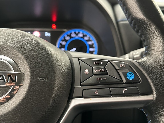 Nissan Leaf 22 of 30