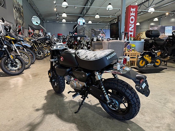 Honda MSZ125 Monkey 4 of 12