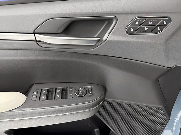 Kia EV5 17 of 19
