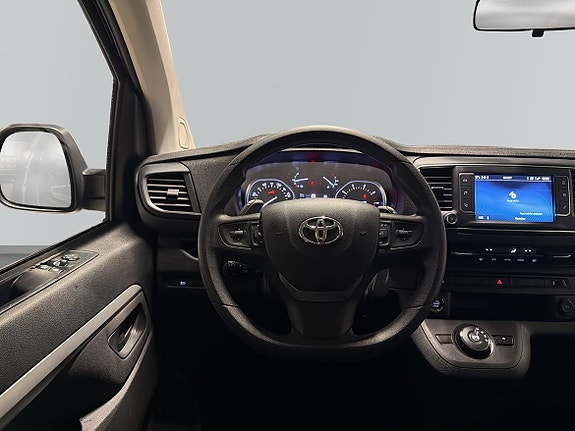 Toyota Proace 9 of 12