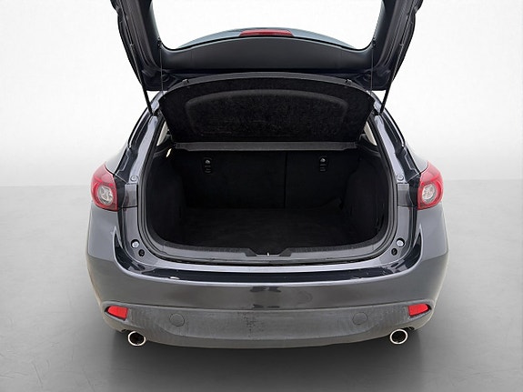 Mazda 3 28 of 30