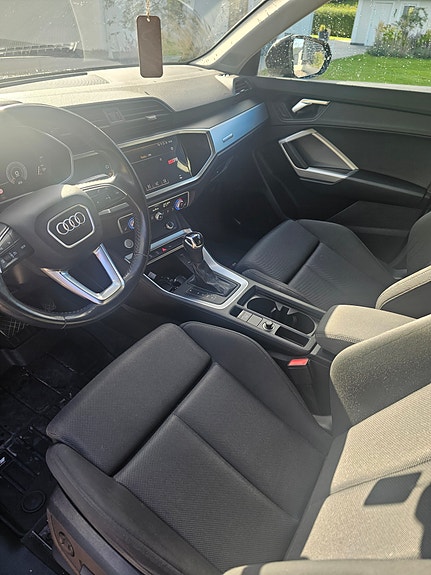 Audi Q3 5 of 11