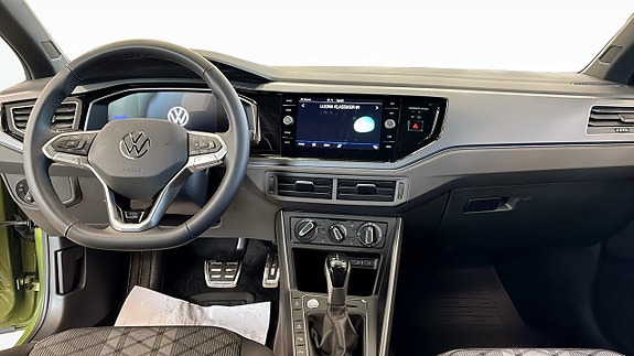 Volkswagen Taigo 10 of 13