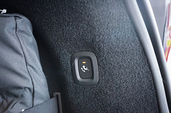 Volvo V90 28 of 28