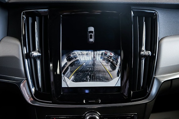 Volvo V90 16 of 28