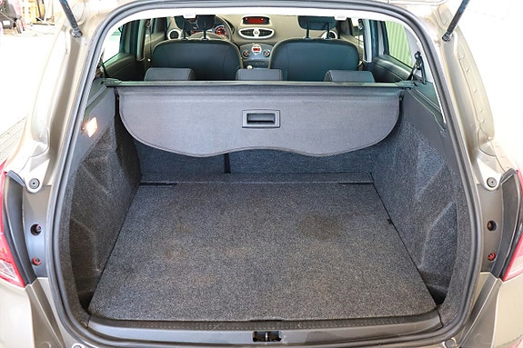 Renault Clio 7 of 10