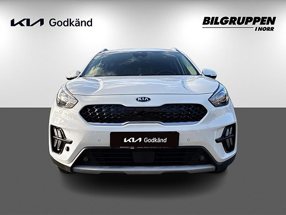 Kia Niro 2 of 16