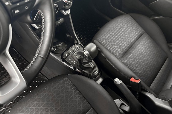 Kia Picanto 12 of 14