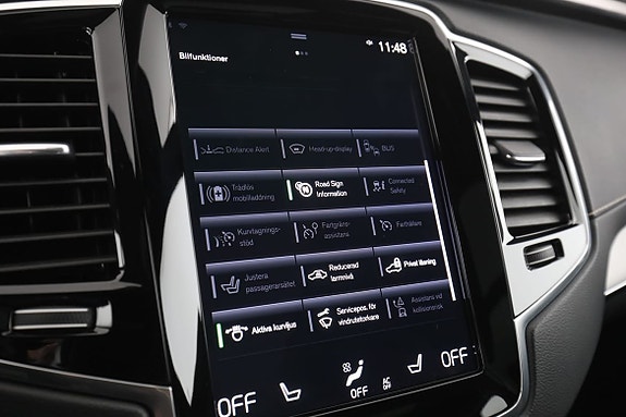 Volvo XC90 25 of 30