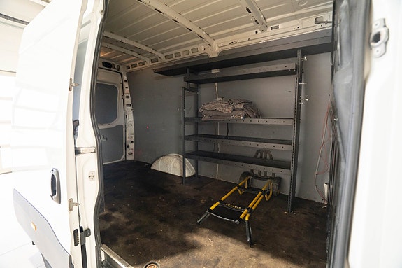 Iveco Daily 11 of 17