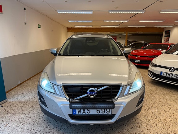 Volvo XC60 18 of 18