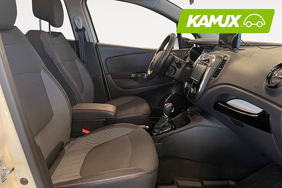 Renault Captur 15 of 26