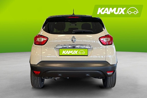 Renault Captur 5 of 26