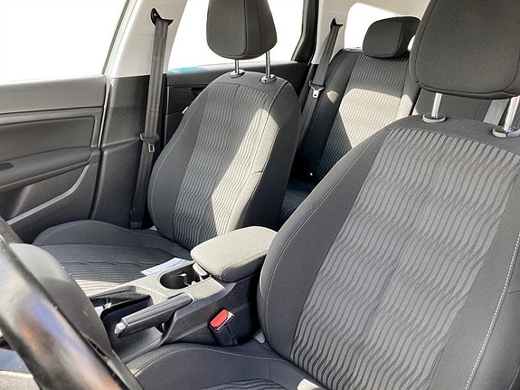 Peugeot 308 SW 5 of 15