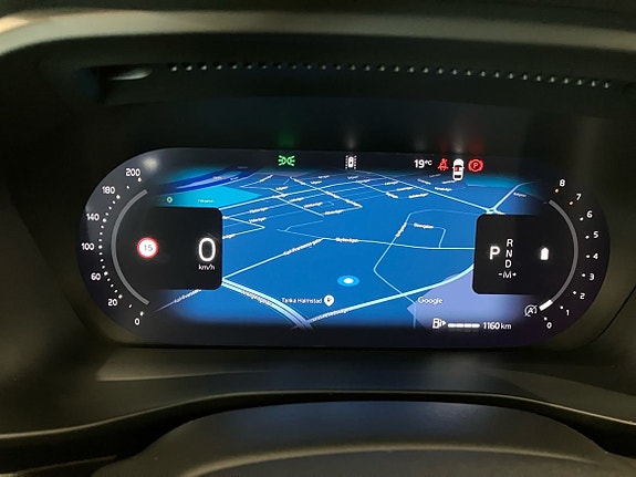 Volvo XC40 12 of 15