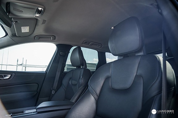 Volvo XC60 6 of 14