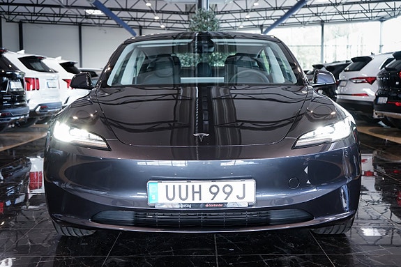 Tesla Model 3 2 of 27