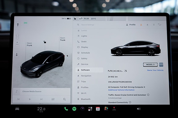 Tesla Model 3 16 of 27