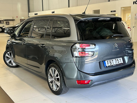 Citroen Grand C4 Picasso 2 of 9