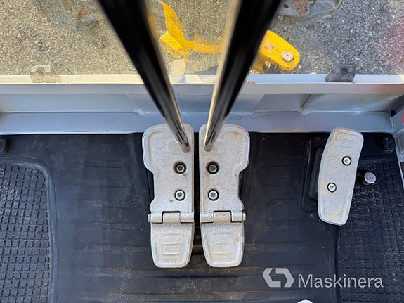 Grävmaskin Wacker Neuson ET18 12 of 27