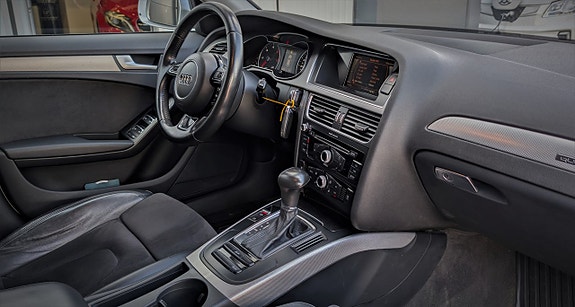 Audi A4 allroad 13 of 18