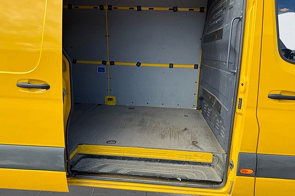 Mercedes-Benz Sprinter 315 12 of 13