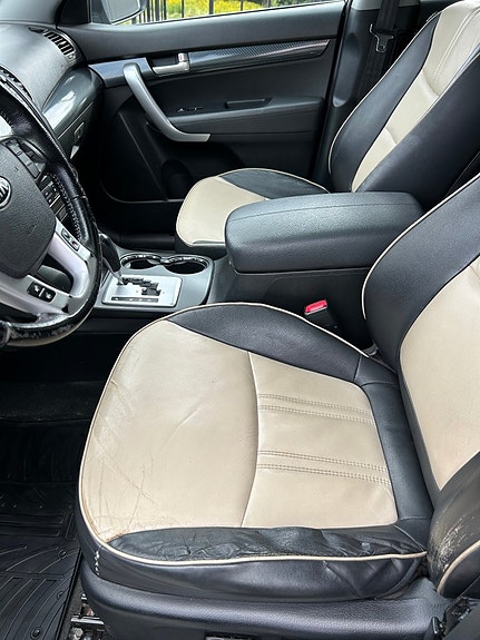 Kia Sorento 8 of 20