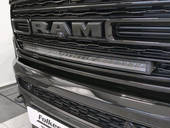 Dodge RAM 1500 18 of 18
