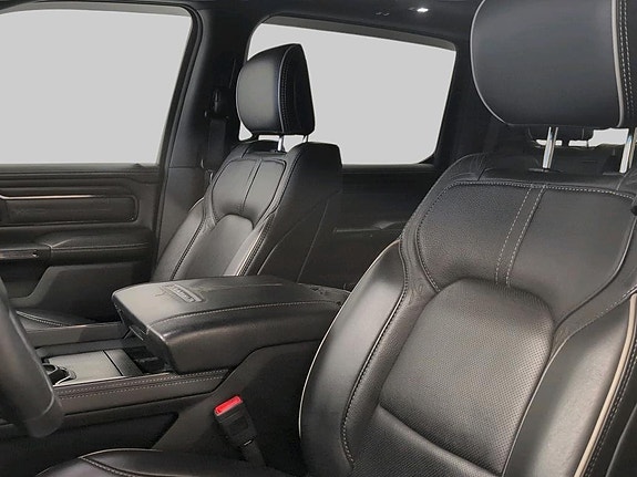 Dodge RAM 1500 6 of 18