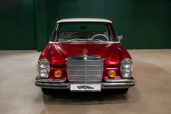 Mercedes-Benz W108/W109 5 of 20
