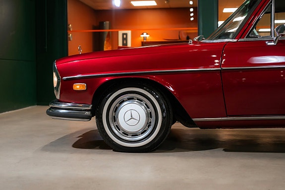 Mercedes-Benz W108/W109 7 of 20