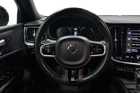 Volvo V60 15 of 28