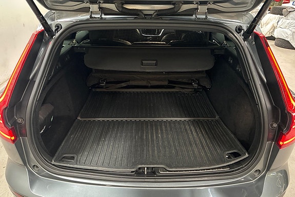 Volvo V60 10 of 28