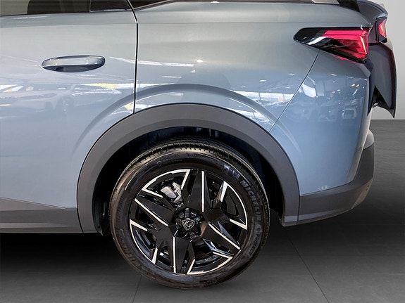 Peugeot 5008 14 of 15