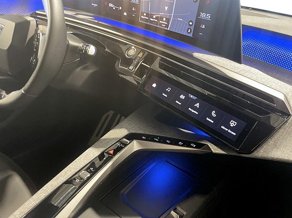 Peugeot 5008 10 of 15