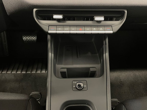 Volkswagen ID. Polo 11 of 18