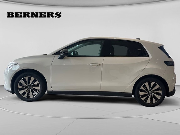 Volkswagen ID. Polo 2 of 18