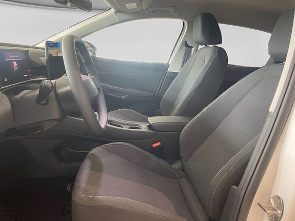 Volkswagen ID. Polo 9 of 18