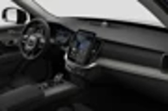 Volvo XC90 8 of 15