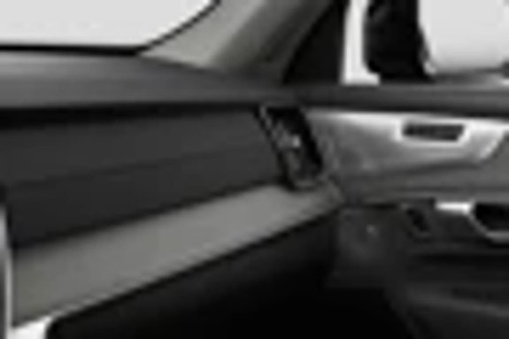 Volvo XC90 7 of 15